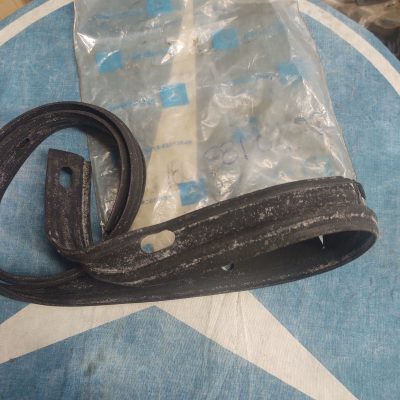 Mercedes W180 Rubber Welt 1808810294-10 Right NOS