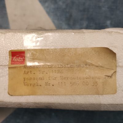 Mercedes W108, W109, W110, W111, W113 King Pin Repair Kit 1115860033 NOS