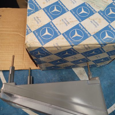 Mercedes W126 Bosch Euro Headlight Door 0008260403 Right  NOS