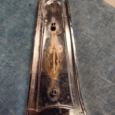 Mercedes W108, W109, W114, W115  Vertical Chrome Seat Hinge Cover 1089130628 Right