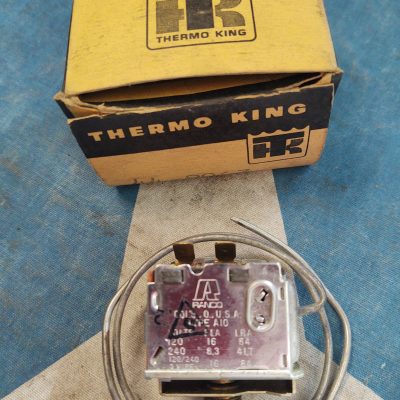 Mercedes W113 Thermo King Ranco AC Thermostat Switch/ Sensor  7008311846 NOS NLA
