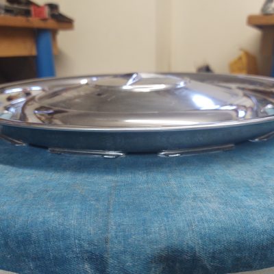 Mercedes W100 16 inch Later Version Hubcap NOS NLA