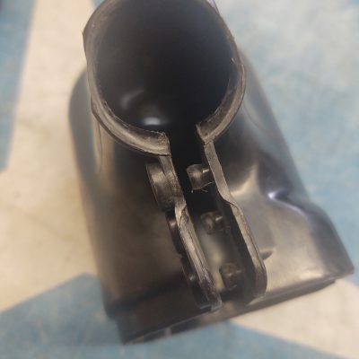 Mercedes W108, W111, W114 Distributor Wires Suppression Boot 0001580785 Used