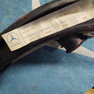 Mercedes W109 Lower Left Control Arm 1093300207 NOS