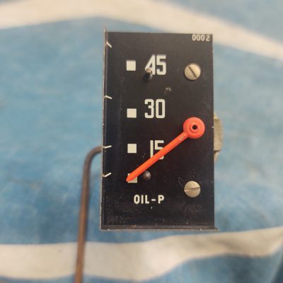 Mercedes W110,W111,W112 Oil Gauge 0015420742 NOS NLA