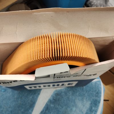 Mercedes W201 190E, 2.3 Mahle LX 58 Air Filter NOS