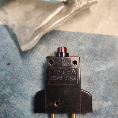 Mercedes O307 Truck/ Buses Interior Lighting Fuse 25 Amp 0005454034 NOS
