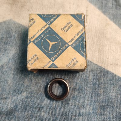 Mercedes W123, W201 Transmission Seal Ring 0019970147 NOS